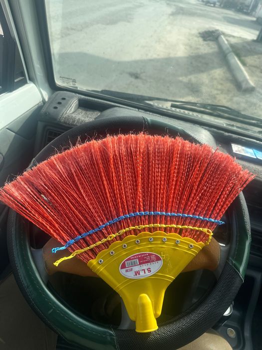 Optim va donaga Ishlab chiqarish va uy roʻzgʻor buyumlari Bor.