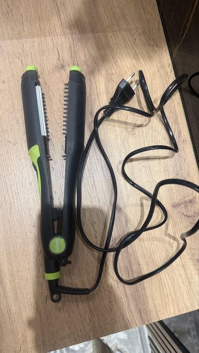 Продам плойку для волос за 2000