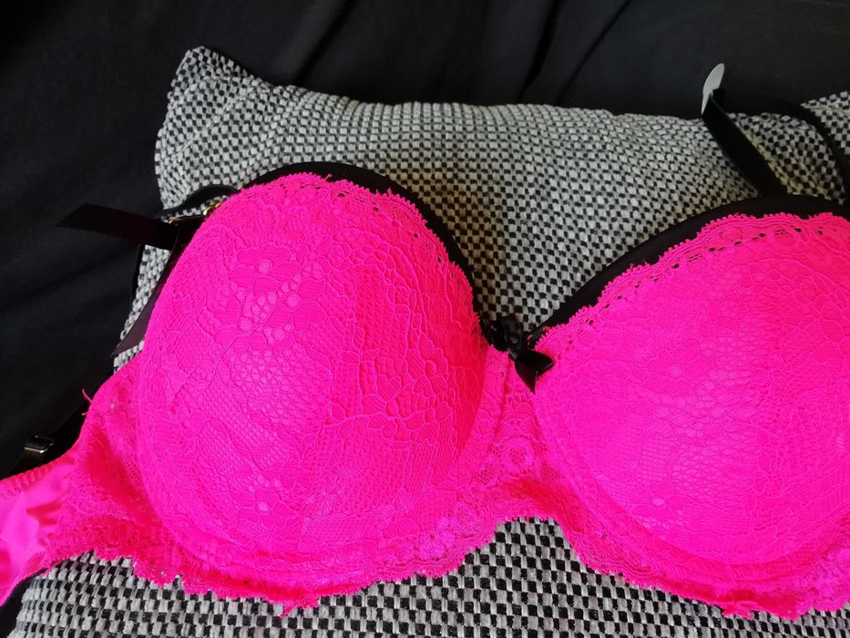 Два сутиена с/без презрамки + сутиен "Балкон"