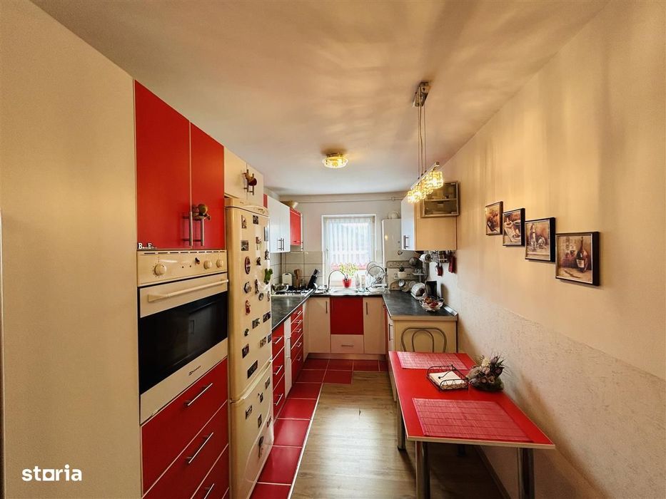 Apartament 3 camere de vanzare | 2 balcoane | Mobilat si utlat