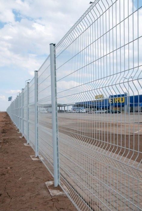 Executam imprejmuiri terenuri – Garduri metalice rezistente