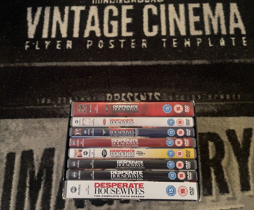 Film Serial Desperate Housewives TV Series 1-8 Complete DVD Collection