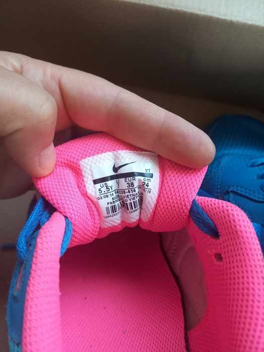 Маратонки Nike 38
