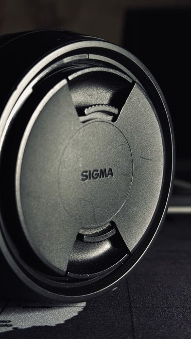 Sigma 35 mm f/1.4