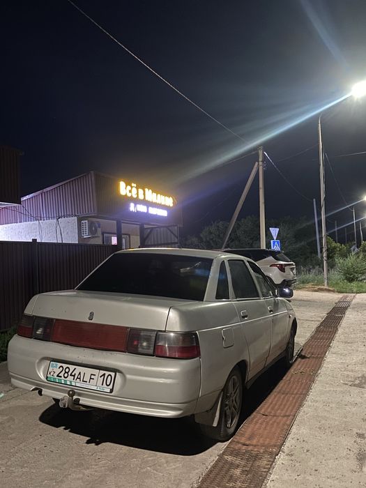 Продам ваз 2110