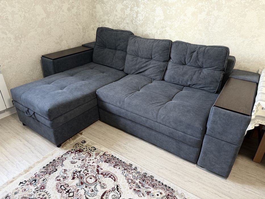 Продам Диван Угловой