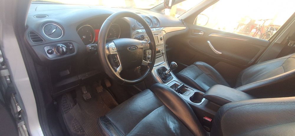 Ford s max accept variante cu suv 2.0