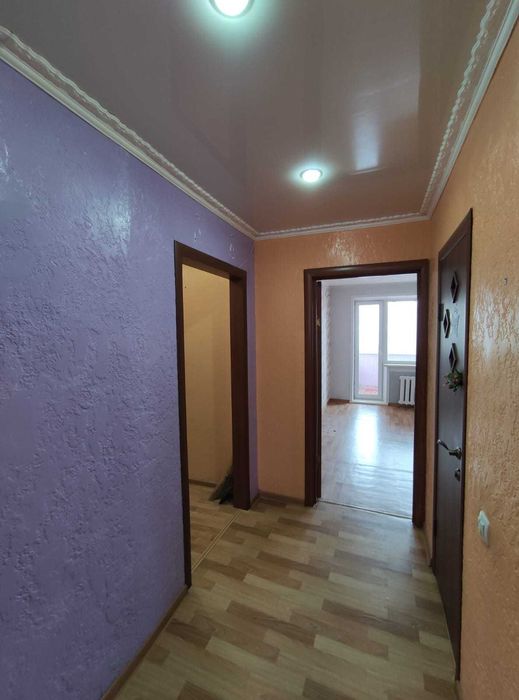 Продам 3-х комн. ул. Камзина, 27