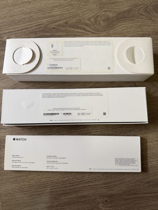 Apple Watch 5, 40мм