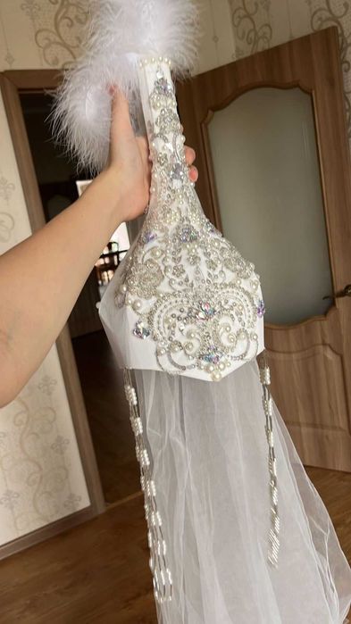 Платье на узату новое