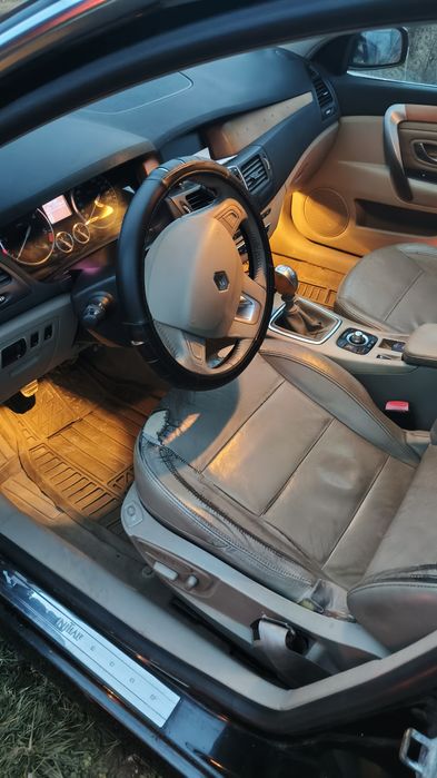 Renault Laguna 3 INITIALE -2.0dCi (173 CP )Full Option