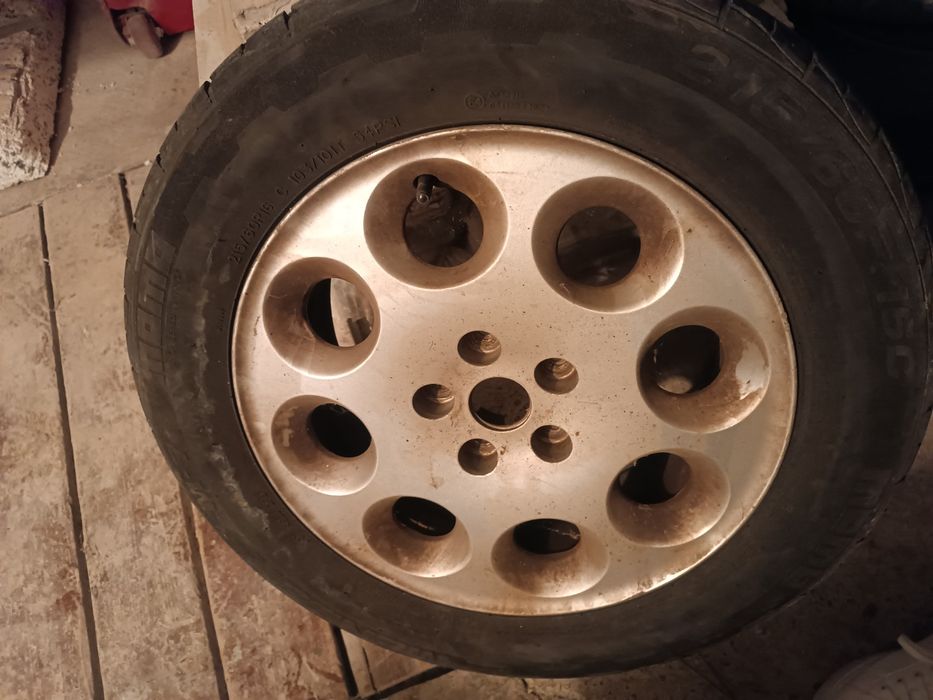 джанти с гуми, r15