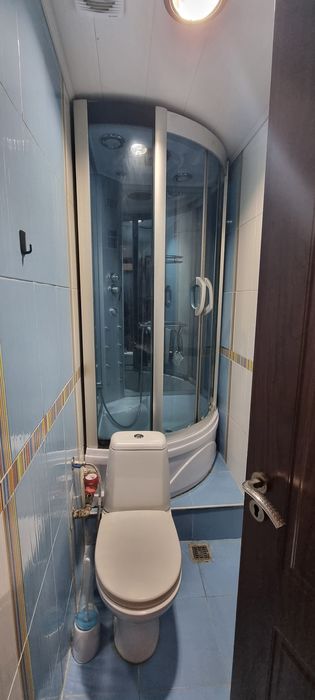 Душ   кабина   с мулти медия.