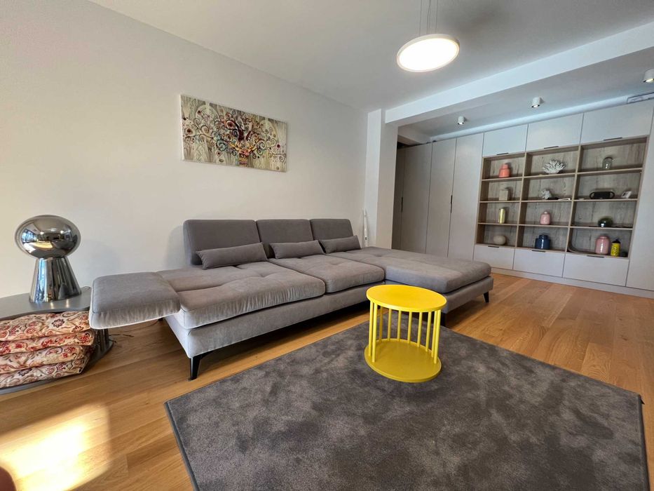 Apartament cu terasă, liniște și vedere spre pădure – Predeal.