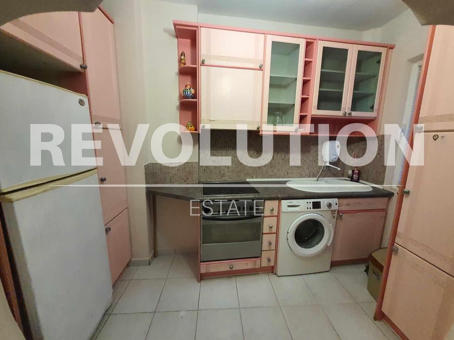 Дава се под наем Тристаен апартамент в Варна, Център - 100 кв.м за 500 € - Снимка #1