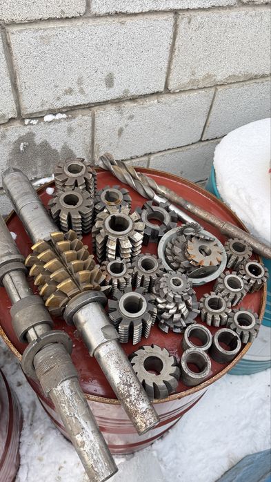 Зубофрезерный станок 5к32а