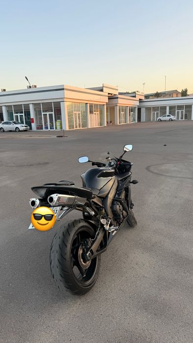 Yamaha r1 1000 kub