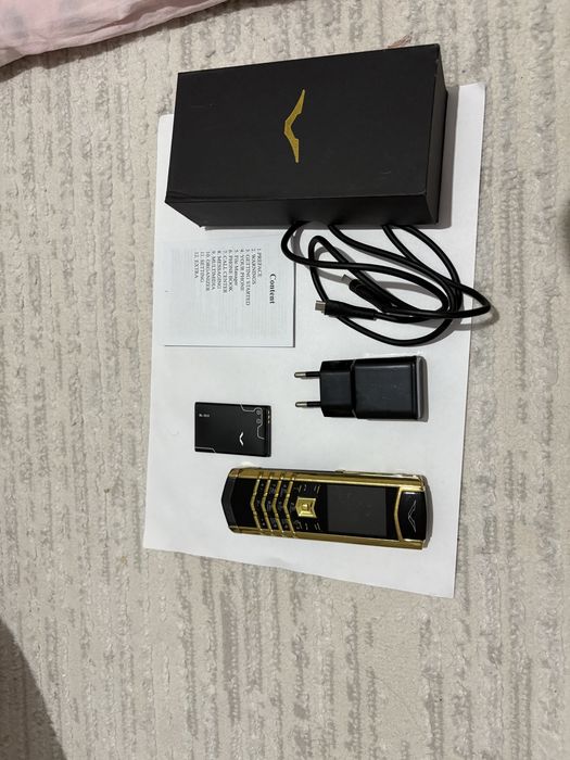 Сотка Vertu с крутой номером