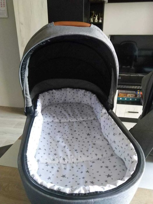 Бебешка количка 3 в 1