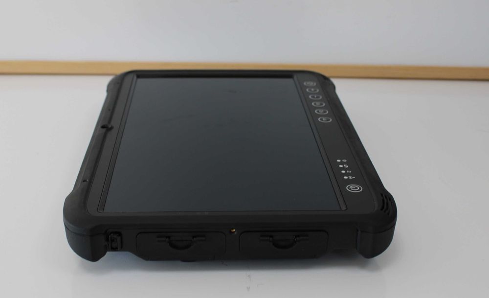 Winmate M133W Rugged Windows Tablet