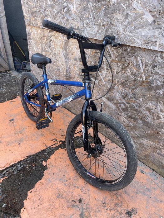 Bicicleta bmx muddyfox roti 20”