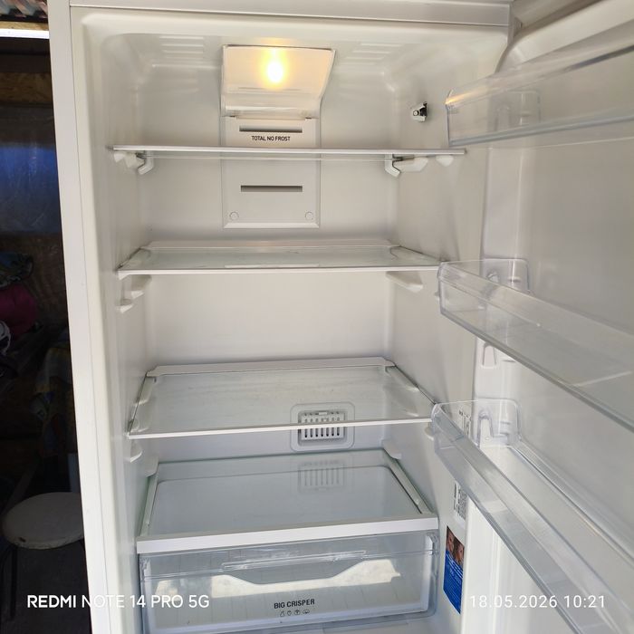 Продам холодильник