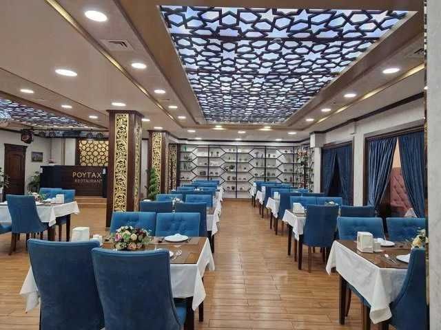 Продаётся в помещение под гостиница. ул. Шарофобод 2