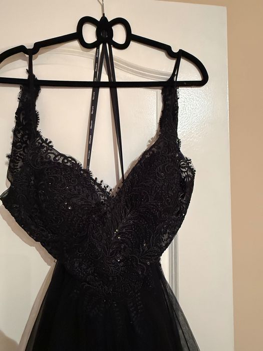 Официална  рокля