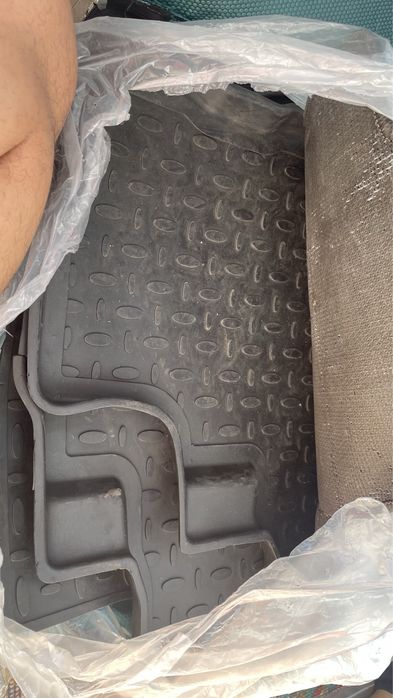 Коврики на Тойота Highlander