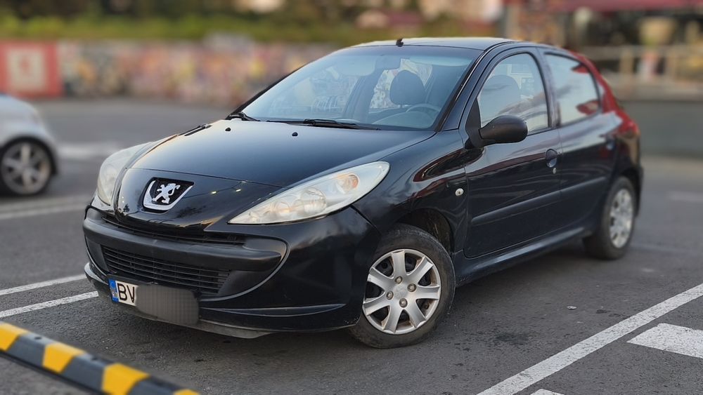 Vand Peugeot 206 plus, An 2010, Motor 1,2 + gpl fabrica, de reparat
