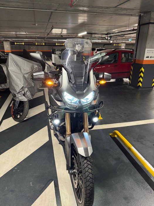 Honda Africa Twin Adventure Sports ES 2023– Full echipata