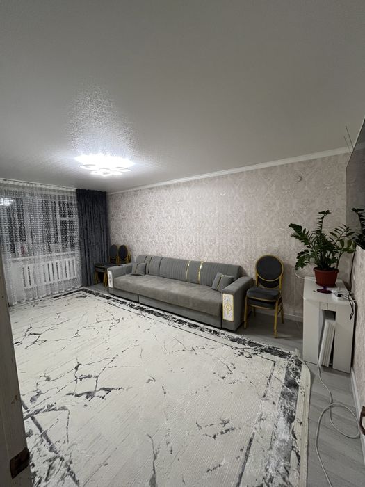 Продам 2-х комн квартиру улучшенной планировки