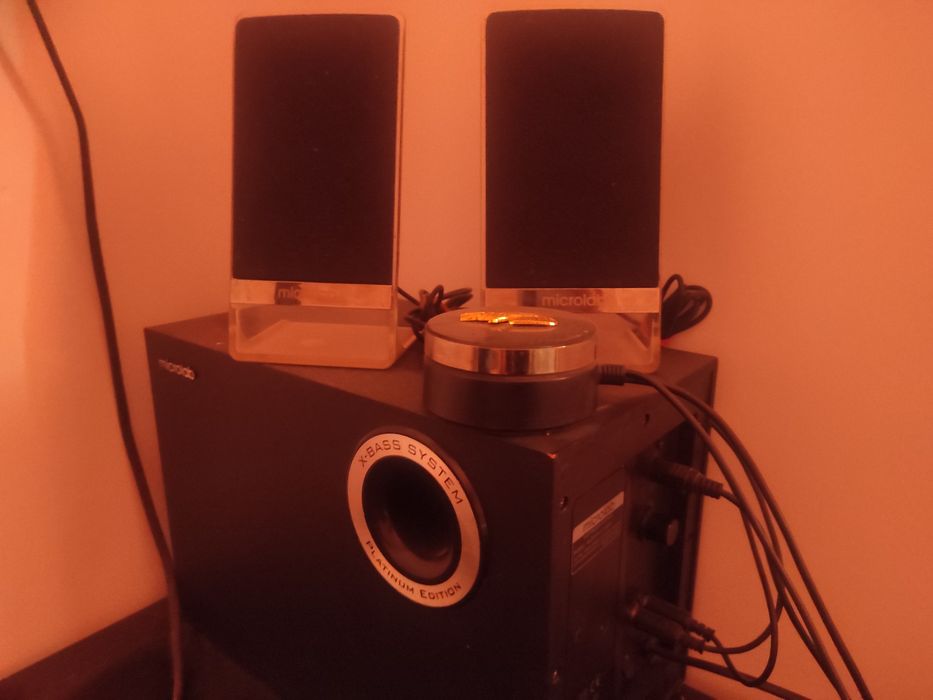 microlab xolati zur