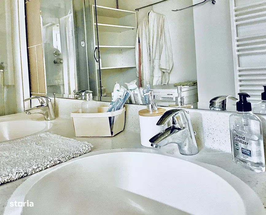 Apartament cu 3 camere,105mp,parcare, zona Iris