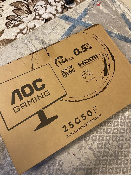 Монитор АОС компьютера