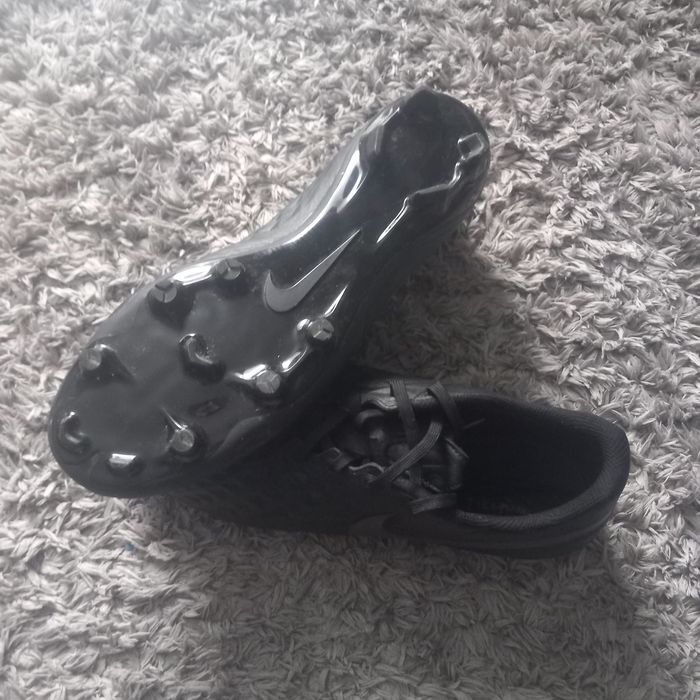 Ghete fotbal Nike Tiempo
