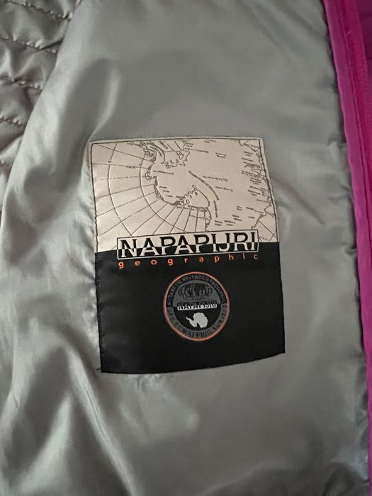 Куртка бренда Napapijri