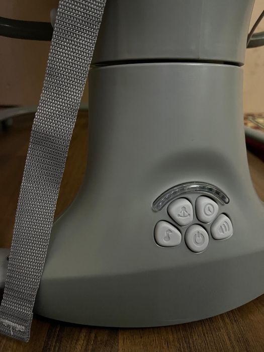 Шезлонг Mastela новый