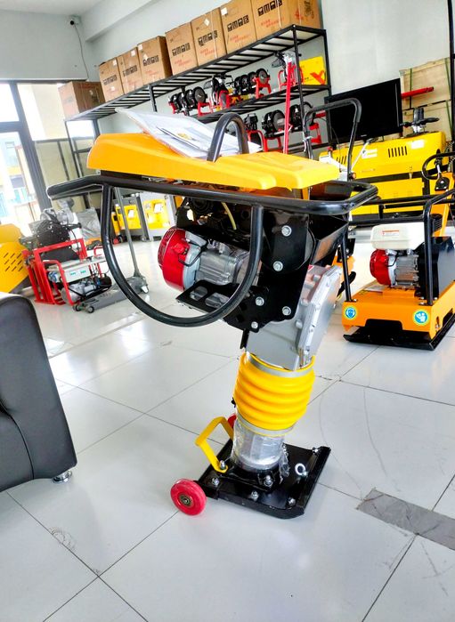 Вибротрамбовка кенгуру бензинли   HCR110B купить в Ташкенте