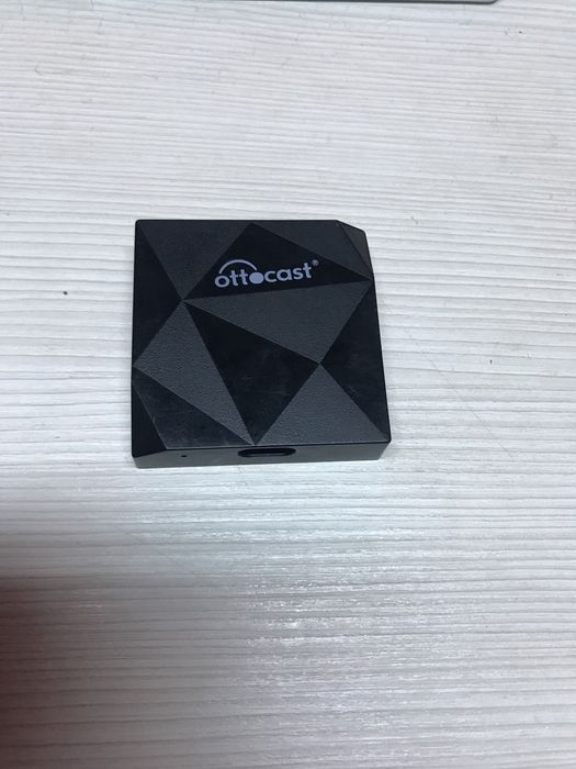 Ottocast U2Air Wireless Apple CarPlay адаптор за Айфон