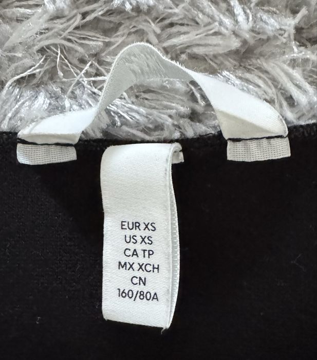 Дамски елек h&m топ бял черен