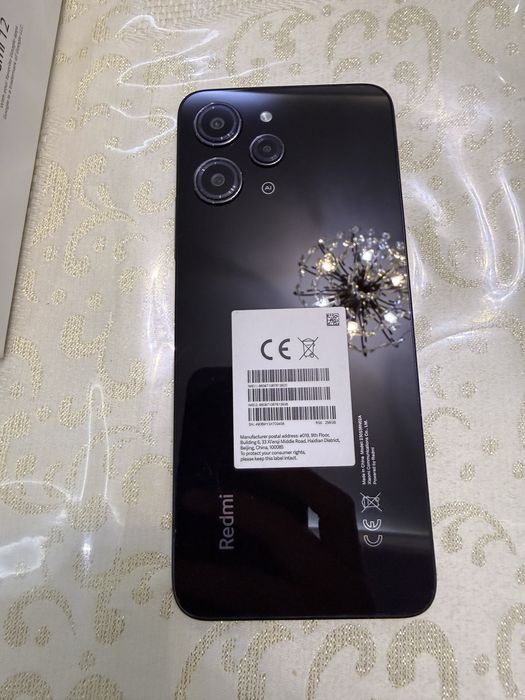 Redmi 12 , karopka dakument bor , ideal xolatda