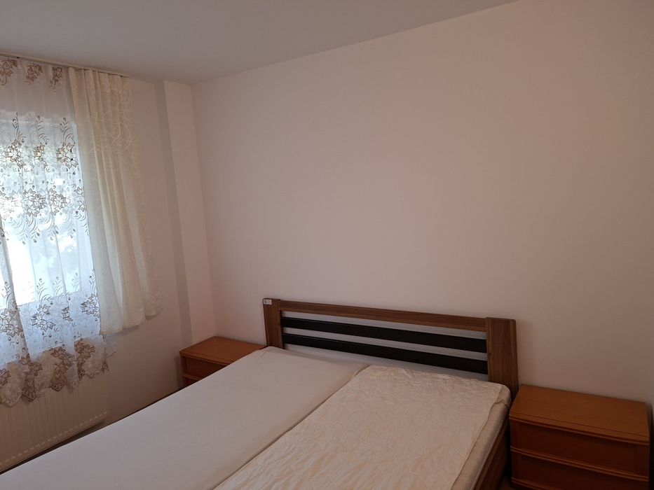 Vand apartement in zona Primăverii