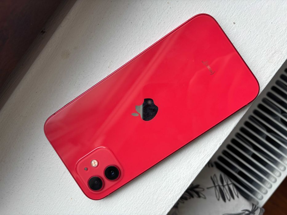 iPhone 12 64GB (Product RED), Battery Health 93%, stare bună + husă