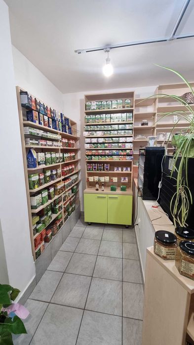 Vând dotări complete magazin naturist
