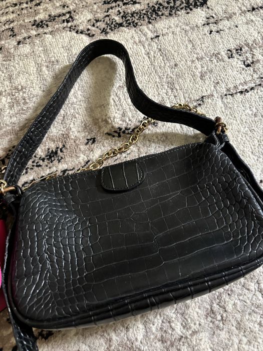 Сумки Fendi и charles & keith