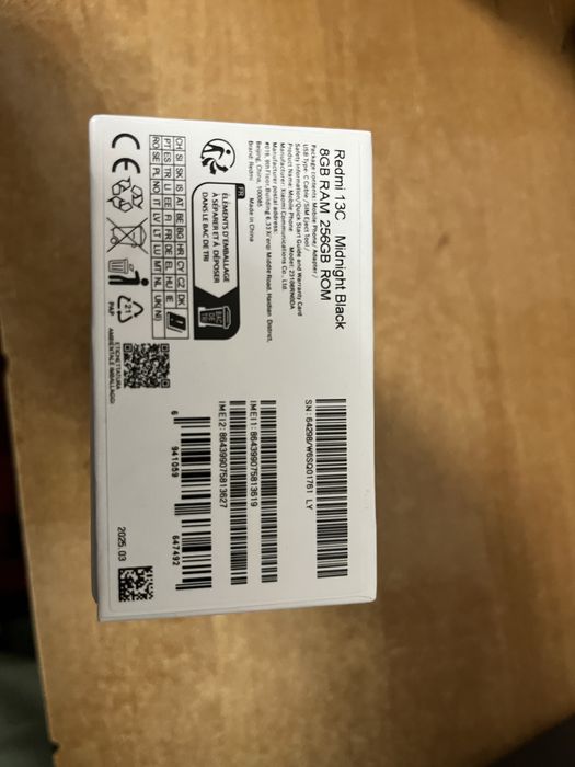 Продам смартфон Redmi 13 c