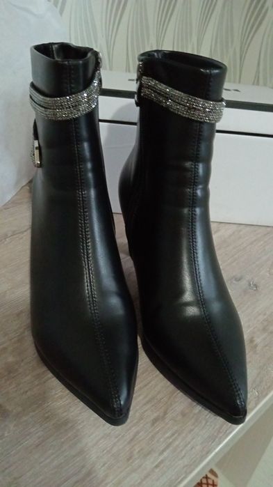 Полусапожки 38 размер