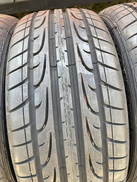 215/45/16 Dunlop  Летни