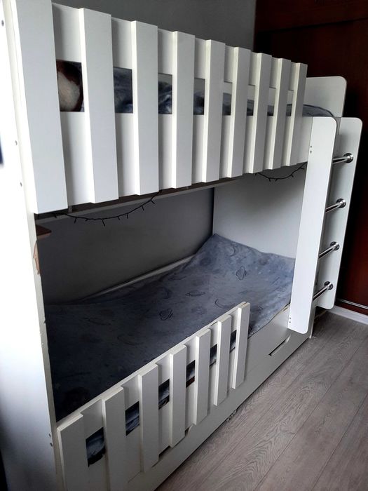 Двухъярусная кровать б.у